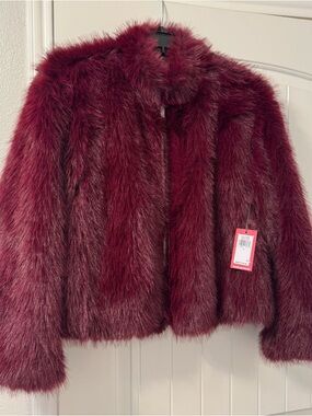Vince Camuto Plush Faux Fur Jacket in Deep Wine